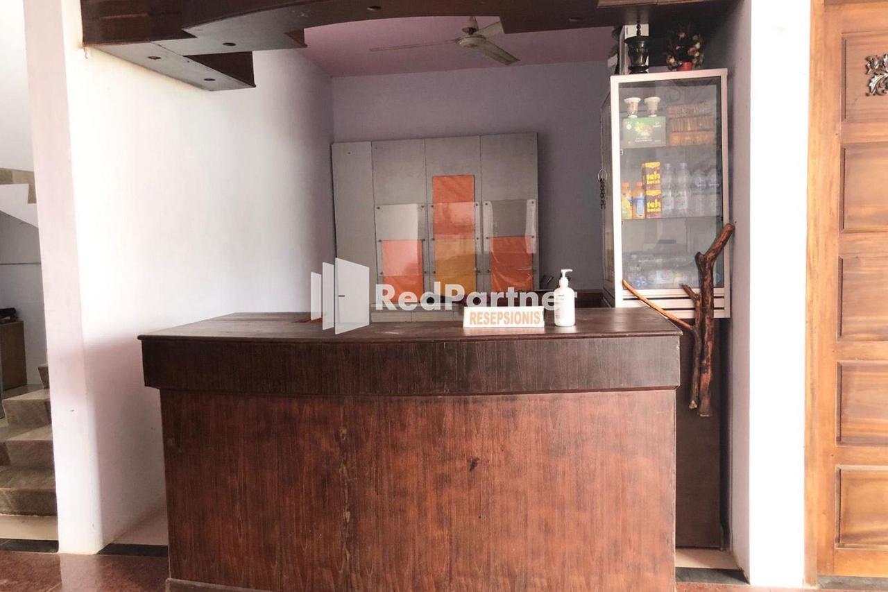 Wisma Suci Syariah Polewali Mandar Mitra Reddoorz Matakali Exterior foto
